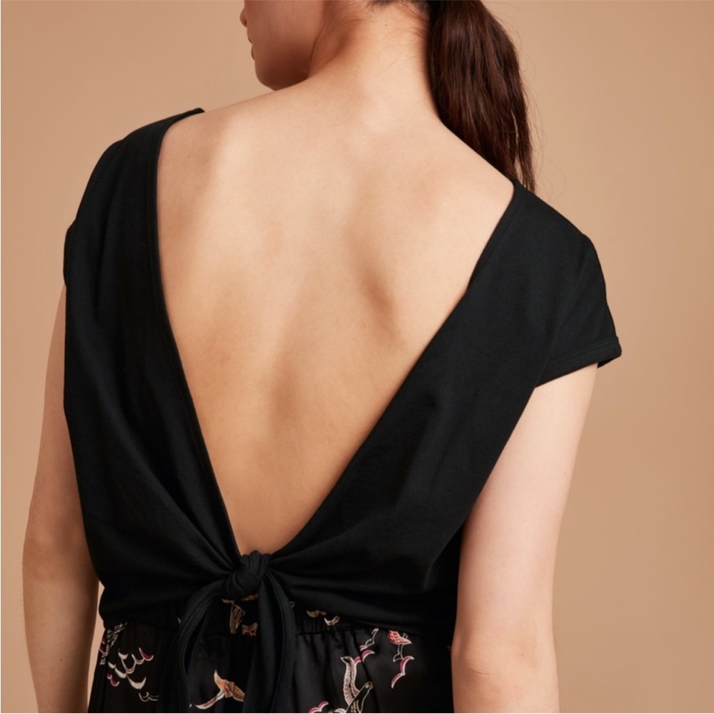 Aritzia Wilfred Black Open-Back Tee